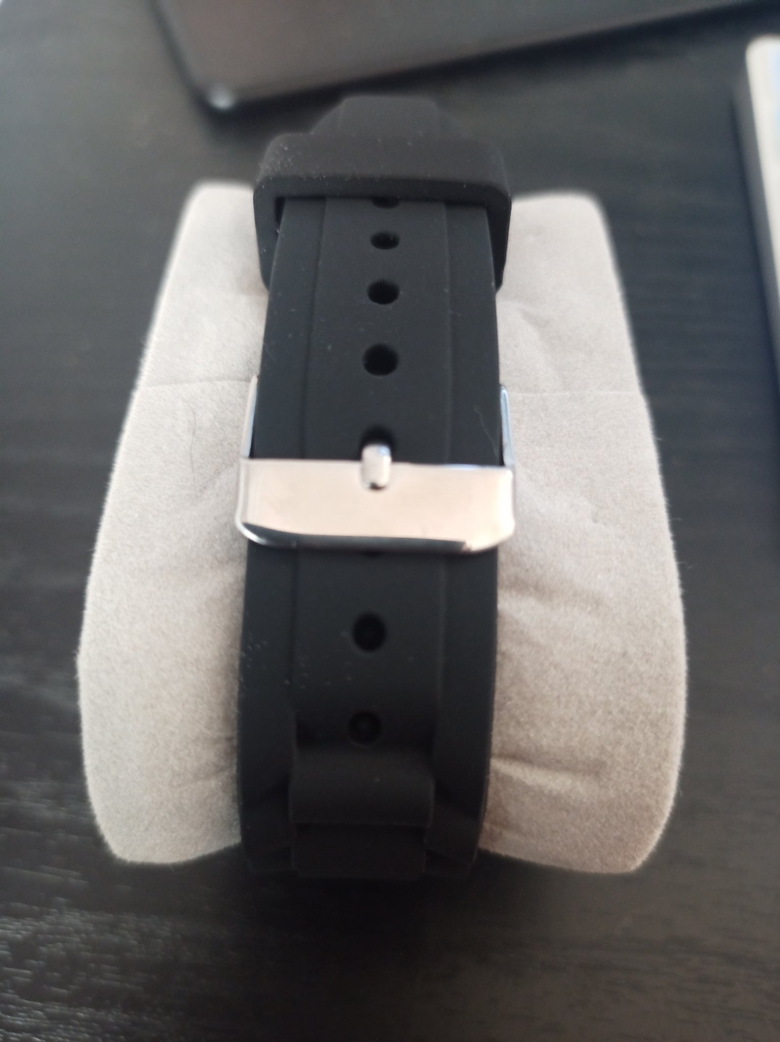 Class Watch with Rubber Strap